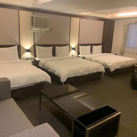 Sun Sweet Hotel Luodong Habitación foto
